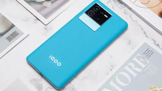 vivos16和iqooneo7se哪个好